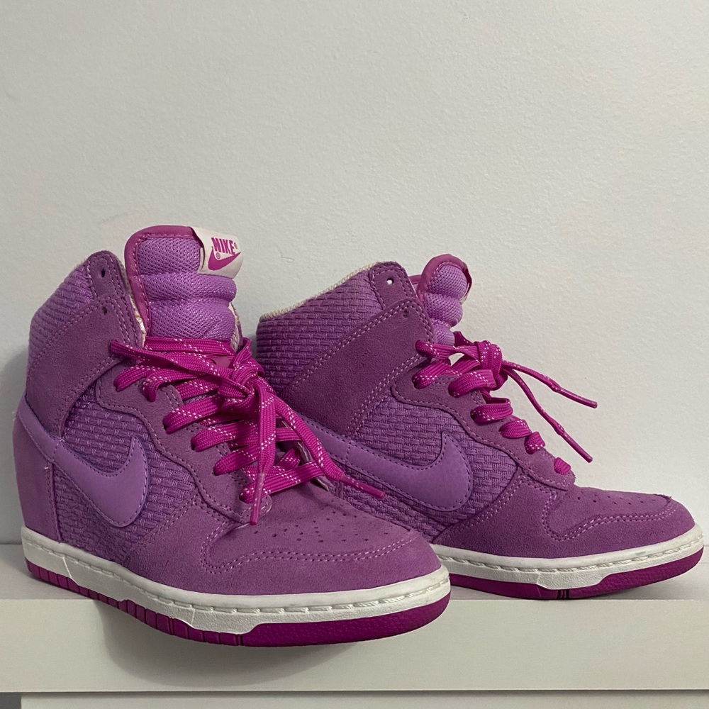 nike hidden wedge shoes.